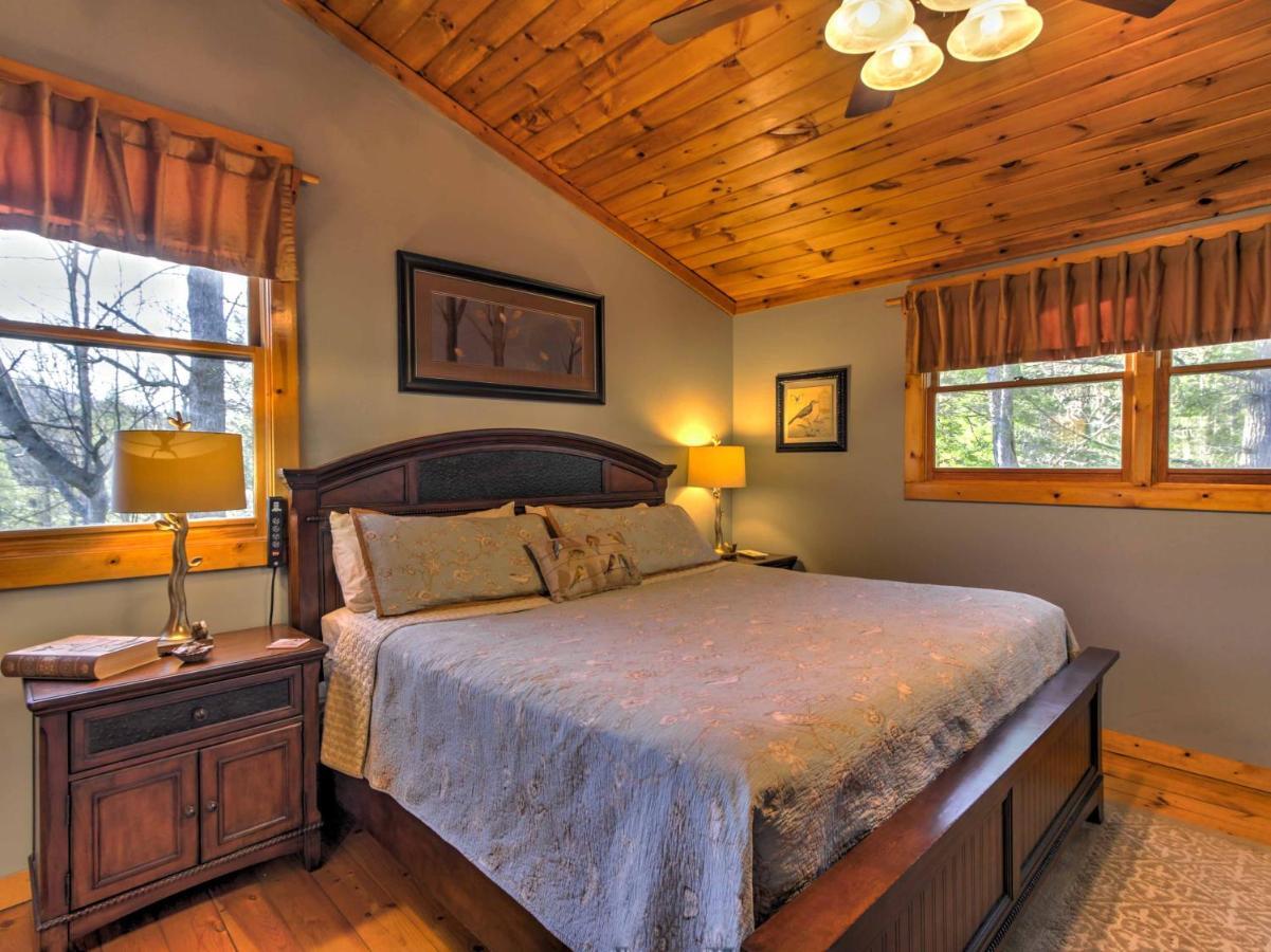 Cozy Nest Gatlinburg Cabin With Porch And Jacuzzi! Villa Exterior photo
